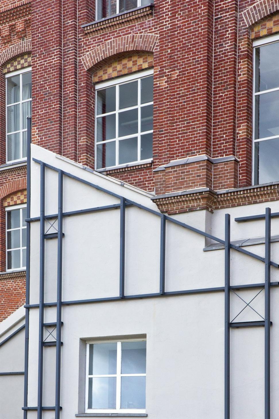 Heritage facade integration